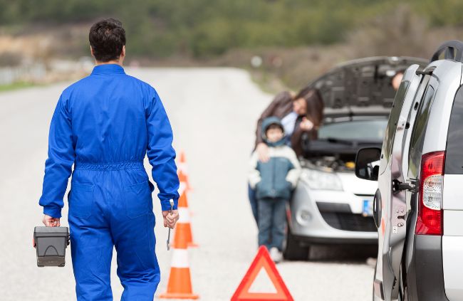 Mobile car services in Dubai